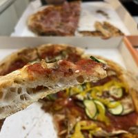 Pizza Vegetariana without cheese  at Dante & Gentucca in Lucca