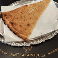 Cecina at Dante & Gentucca in Lucca