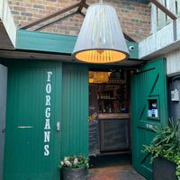 Entrance  at Forgan's in St Andrews