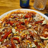The vegan pizza at Pepe Pizza in Coin