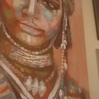 Es gibt eine schöne Kunstausstellung im Cafe, mit vielen verschiedenen Werken wie z.B. Gemälden, Plastiken ect. at portal cafe in Uberlingen