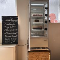 Immer leckere Kuchen, ohne Weizenmehl gemacht   at portal cafe in Uberlingen