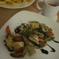 Vegan maultaschen at Stragula in Munich