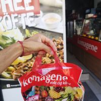 Happy costumers at Komagene in Vienna