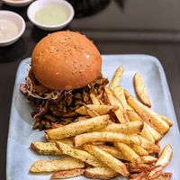 Fake Pulled Pork at Altramuz in La Paz
