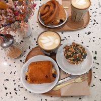 Pan au chocolat and carrot cake for me, Cinnamon roll for my partner at Michel MaBelle Saint Pierre in Bordeaux