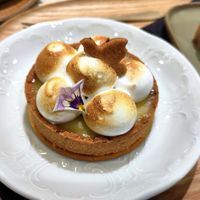 Lemon pie at Michel MaBelle Saint Pierre in Bordeaux