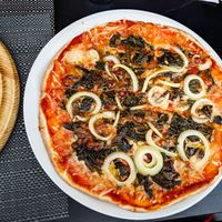 vegan Pizza Magarita at Vegano Mezo at Vegano Mezo in Berlin