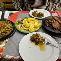 Cauliflower makluba, potatoes and grillmix teller at Vegano Mezo in Berlin