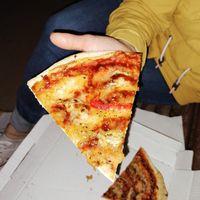 Pizza Heüra at Carpi Pizza in Calella