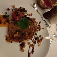 Veganes Kartoffelpuffer mit gebackenen Wirsing und einer Tomate mit Couscous Füllung  at Heck-Art in Chemnitz
