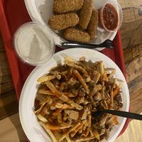 mozz sticks & buffalo chicken fries 😮‍💨🤤  at Healthy Junk in Anaheim