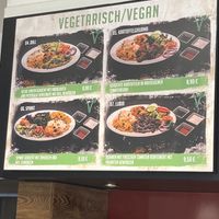 Hauptspeisen vegan  at Wunderling in Frankfurt