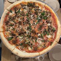 Custom Whole Pizza with vegan sausage I brought  at Hughes Pizza ヒューズ ピザ in Osaka