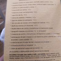 Menú de platos principales con alérgenos at El Laurel in Salamanca