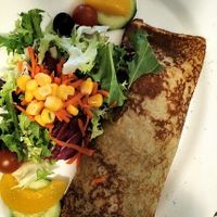 Crepe with spinach and cheese filling at El Laurel in Salamanca