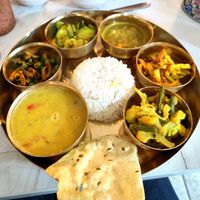 Vegan thali at Mama Momo in Sarlat-la-caneda