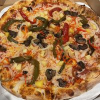 Vegan cheese pizza   at Freda's Pizza in Camarillo