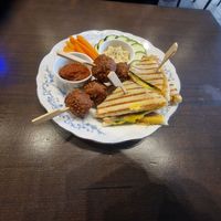 Small apero plate at Les Preuves Du Contraire in Bordeaux