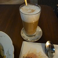 Latte Macciato mit Hafermilch at Cocoa's Bistro in Bad Mergentheim