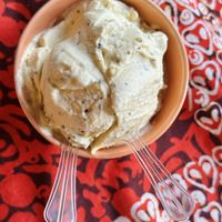 Passion fruit ice cream (50 THB)  at Earth Tone in Pai