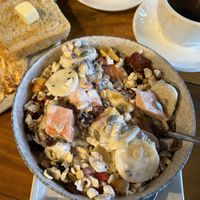   at Earth Tone in Pai