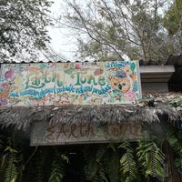 Sign at Earth Tone in Pai