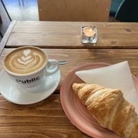 Vegan croissant & oat milk flat white   at Maria Café in Hamburg