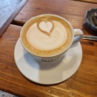 Cappuccino mit Hafermilch at Maria Café in Hamburg