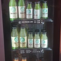 Juices and detox shots at PLANT SHACK - Santa Catalina in Mallorca