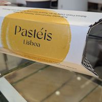 4 in a box at Pastéis Lisboa in Glasgow