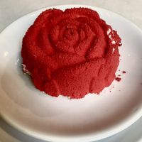 Mousse de piña con forma de rosa 🌹   at Wild Food in Barcelona