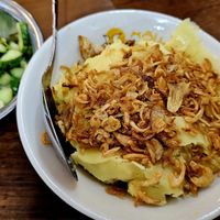 Sticky rice with turmeric and mung beans at Onetrip with Local in Hanoi