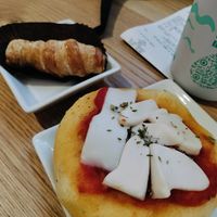  at Nepá in Milan