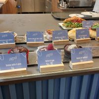 Large selection at Nepá in Milan