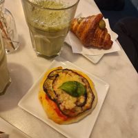  at Nepá in Milan