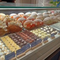 Window at Nepá in Milan