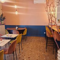  at Nepá in Milan