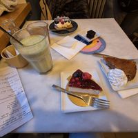  at Nepá in Milan