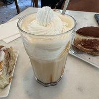 Salted caramel latte   at Nepá in Milan