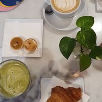  at Nepá in Milan