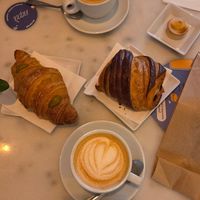  at Nepá in Milan