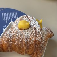 Croissant with vanilla   at Nepá in Milan