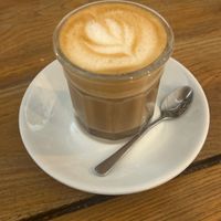 Flat white coffee  at Nepá in Milan