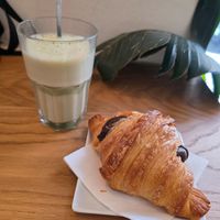  at Nepá in Milan