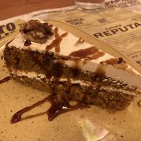 Tarta de zanahoria   at Viva Chapata in Madrid