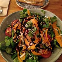 Delicious salad!! at Viva Chapata in Madrid