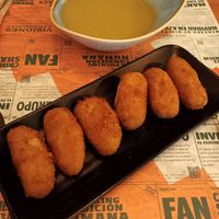 Ración de croquetas at Viva Chapata in Madrid