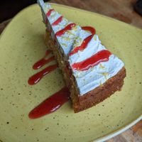 Tarta de limón at Viva Chapata in Madrid