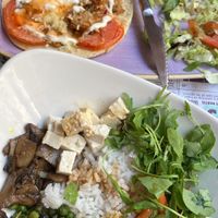 Bowl templado y arepa  at Viva Chapata in Madrid